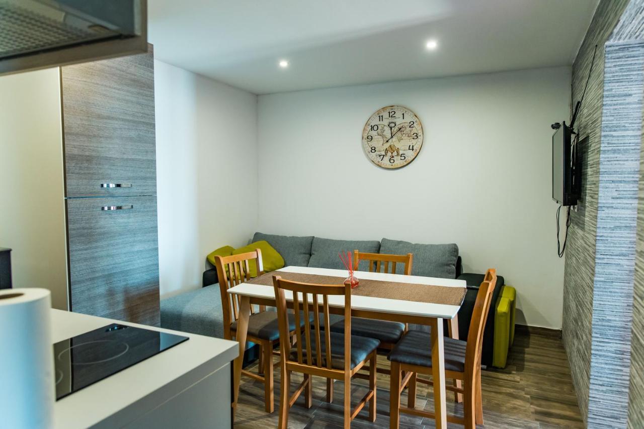 Ferienwohnung Ella Lukovo Šugarje Exterior foto