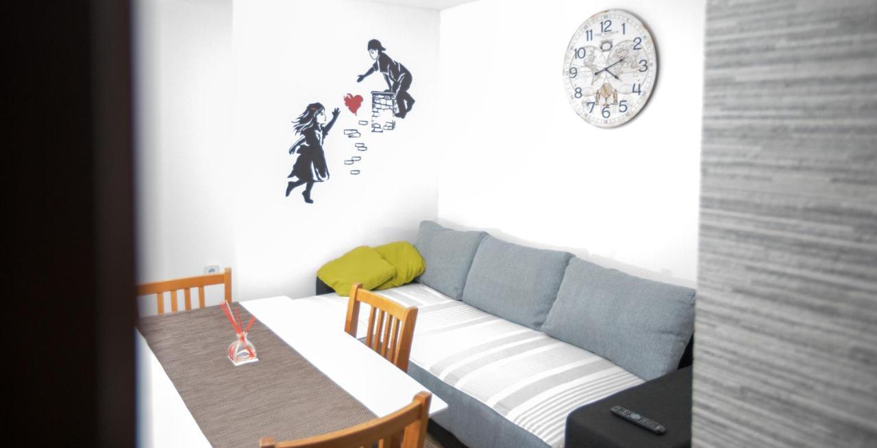 Ferienwohnung Ella Lukovo Šugarje Exterior foto